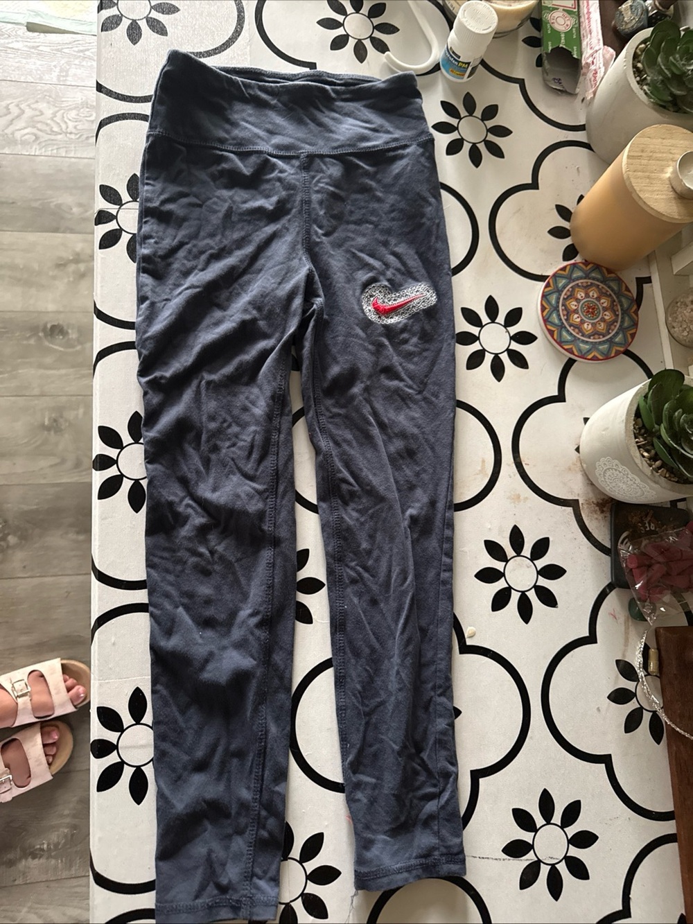 Nike Kids Navy Leggings with Pink Swoosh
